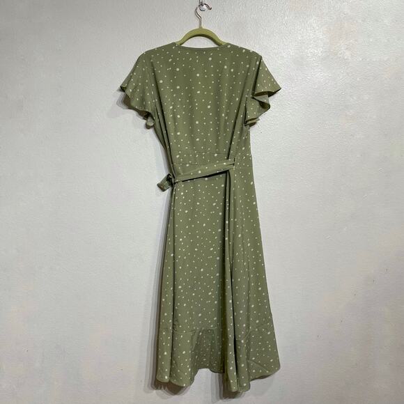 Missguided Petite Sage Spot Wrap Midi Dress Sz 8 NWOT - Picture 9 of 12